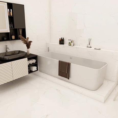 Sisam White
