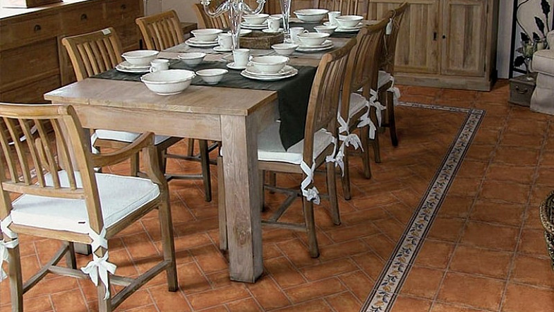 ColoNial
