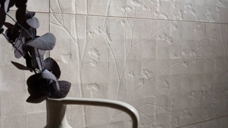 Charme Wall