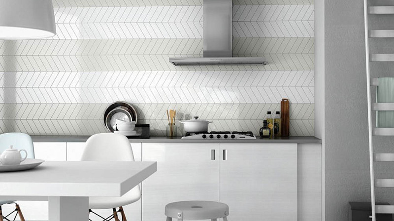 Chevron wall